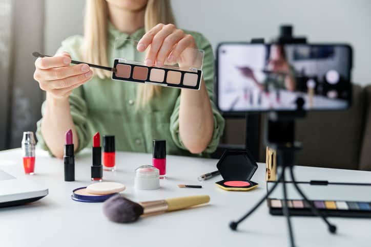 Influencers demonstrating review on make-up products